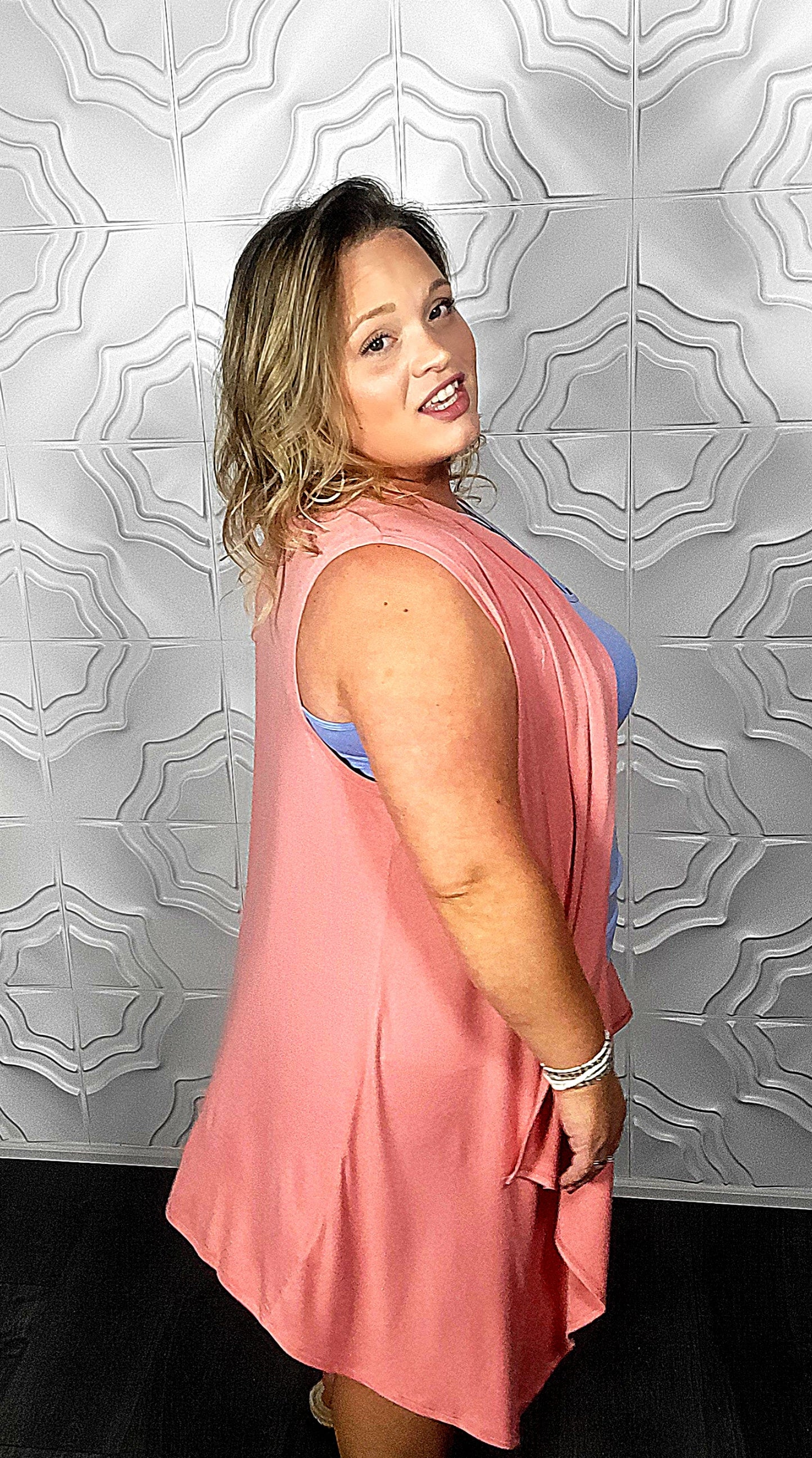 Sleeveless Cardigan in Ash Rose