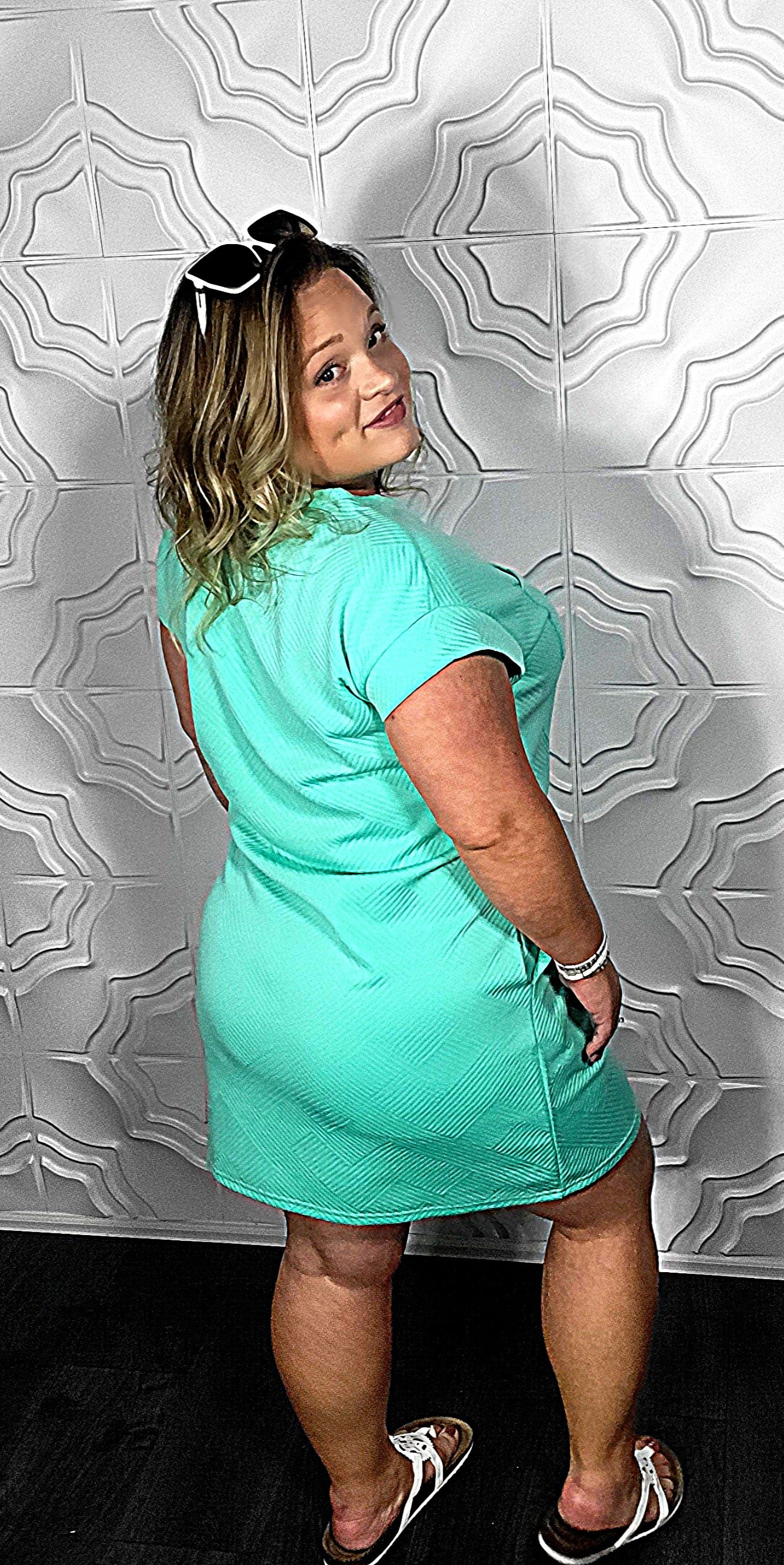 Easy Does It Textured Cap Sleeve T Shirt Dress in Green