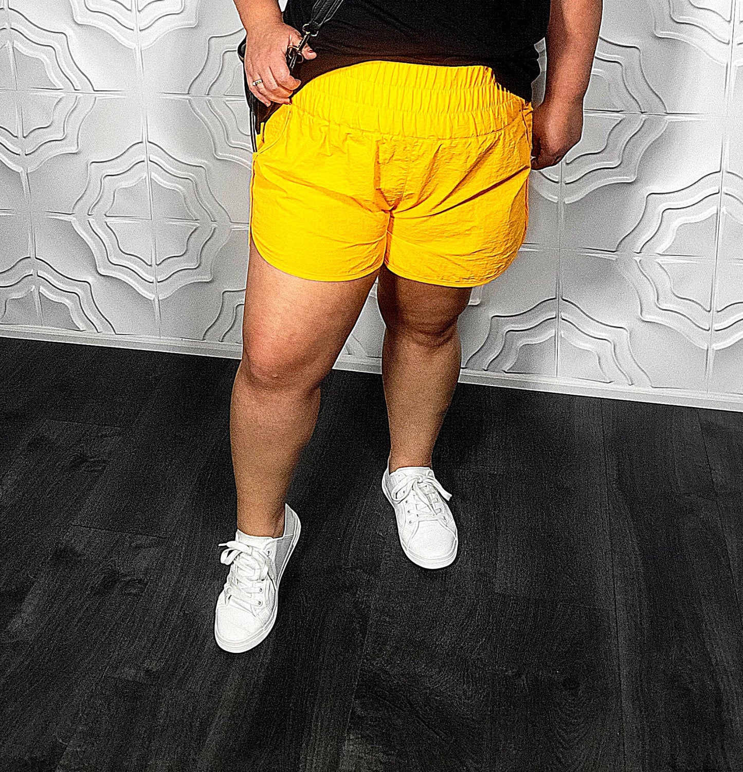 Busy Bee Active Short in Yellow